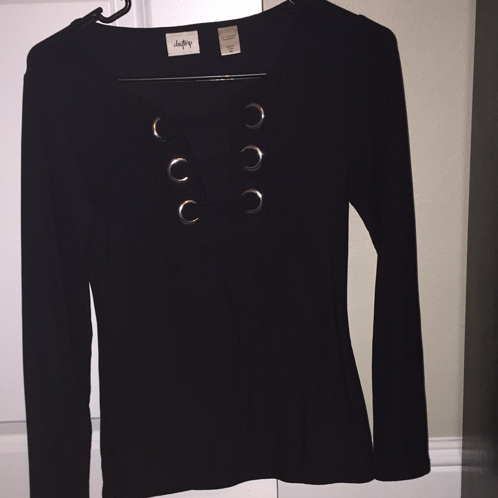 Barely worn cute low cut long sleeve